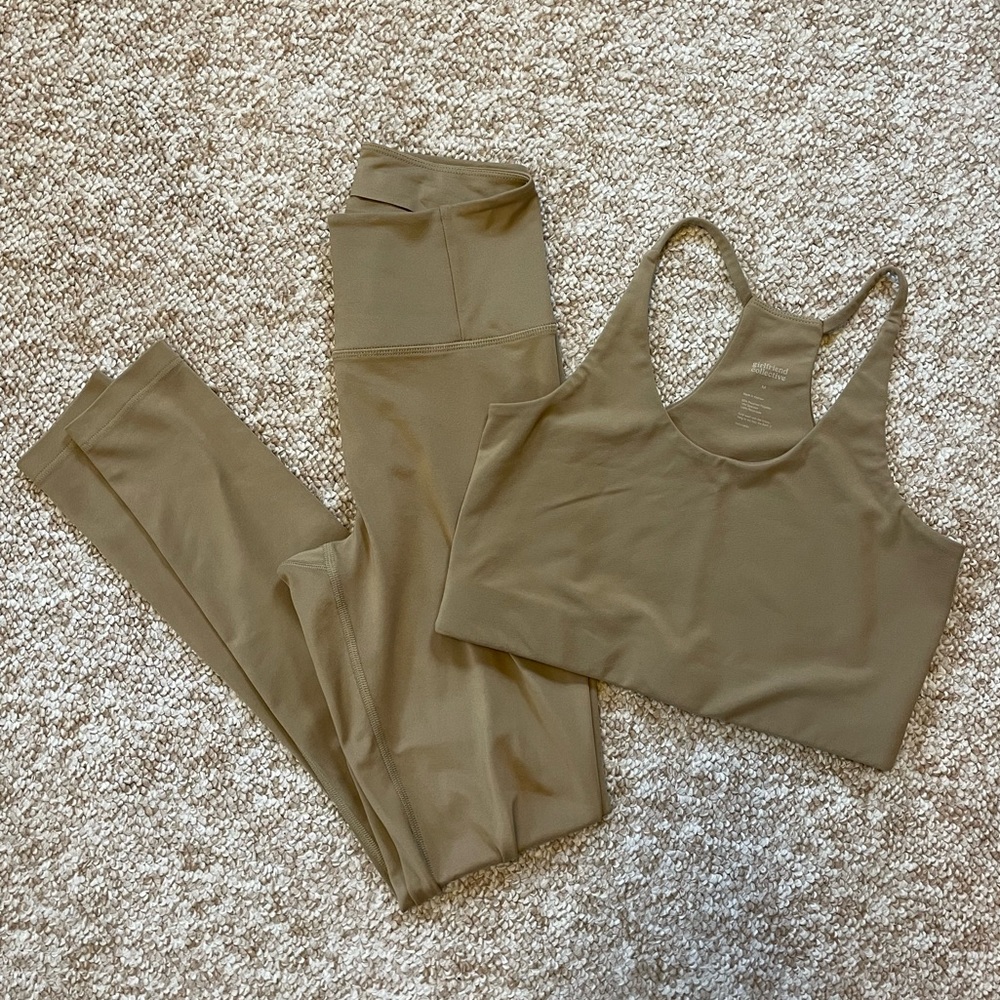 Girlfriend Collective FLOAT Legging and Cleo Halter Sports Bra Bundle